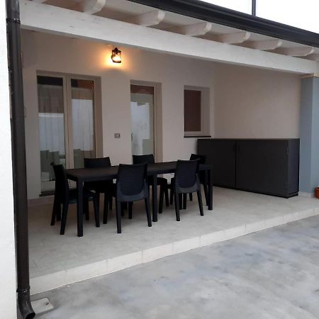 Appartamento Su Palazzina Storica In Centro A Sant'Antioco Ngoại thất bức ảnh