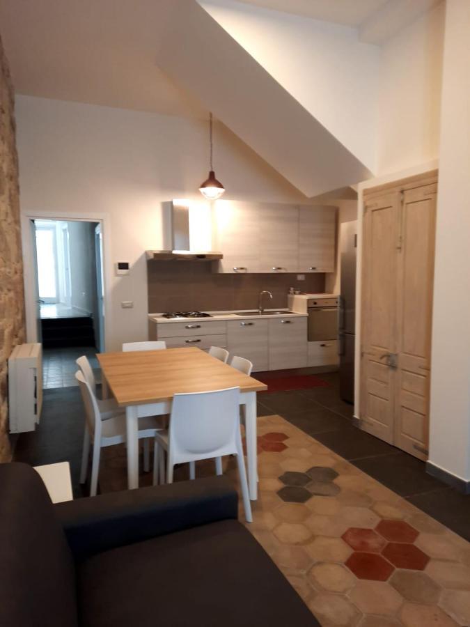 Appartamento Su Palazzina Storica In Centro A Sant'Antioco Ngoại thất bức ảnh