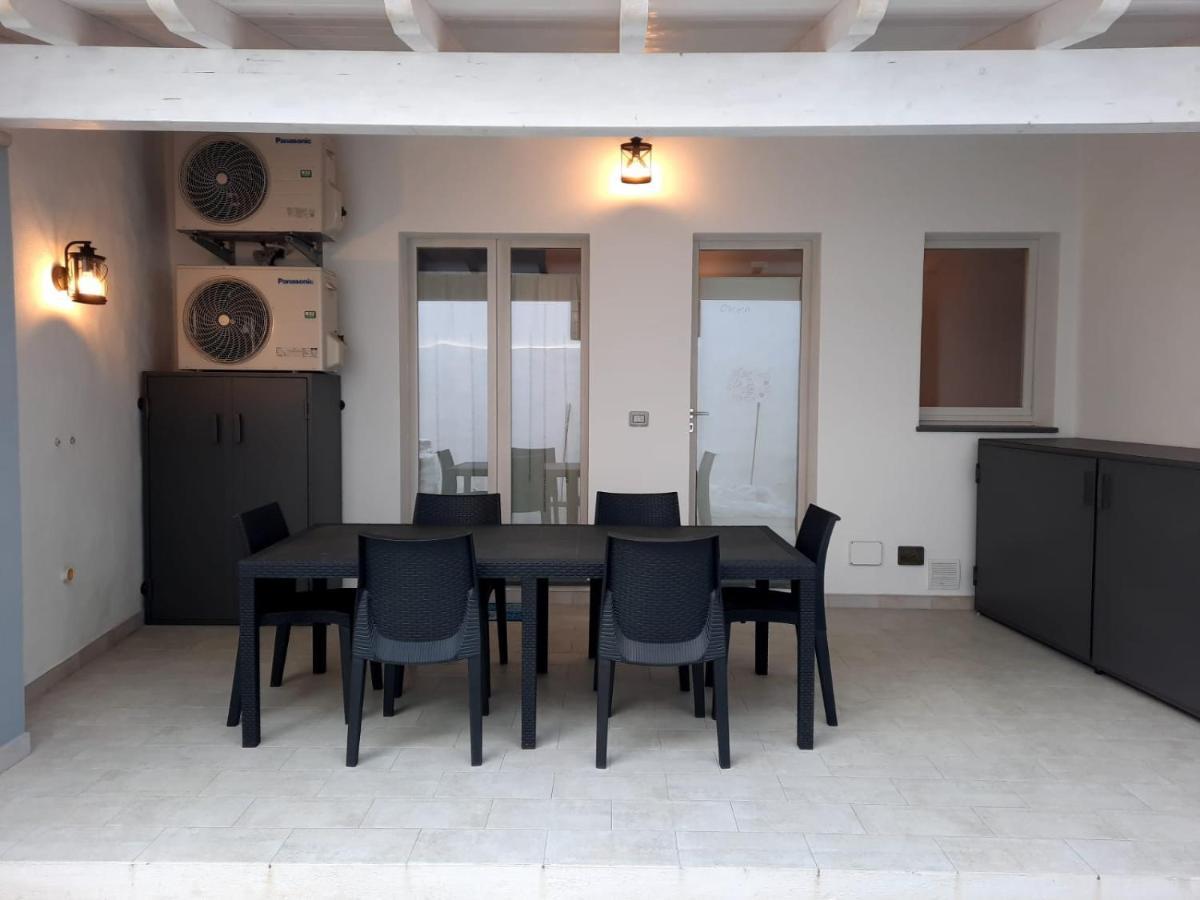 Appartamento Su Palazzina Storica In Centro A Sant'Antioco Ngoại thất bức ảnh
